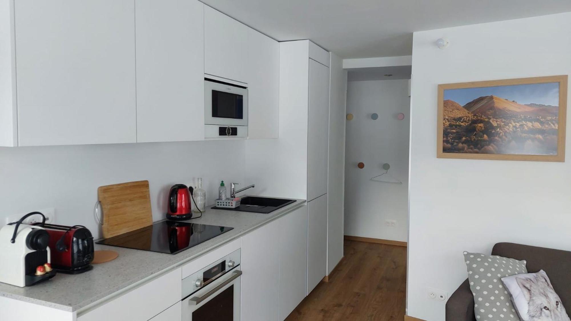 Croix-des-verdon Full Renovated - In And Out - 1650 With Covered Parking Appartement